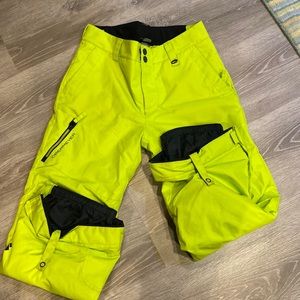 Teen ski pants size 14-16 perfect condition